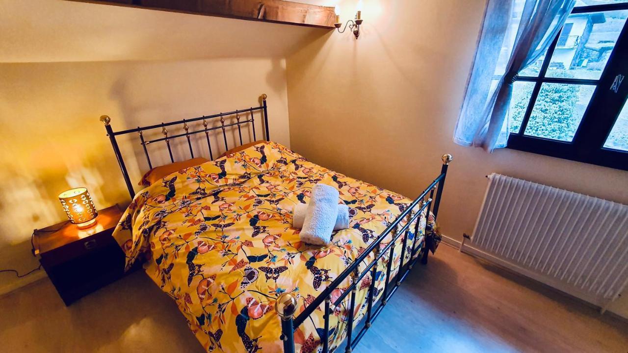 Le Renouveau Sévrier Buitenkant foto